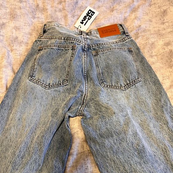 NWT PRINCESS POLLY JEANS (size 0) - Picture 2 of 5